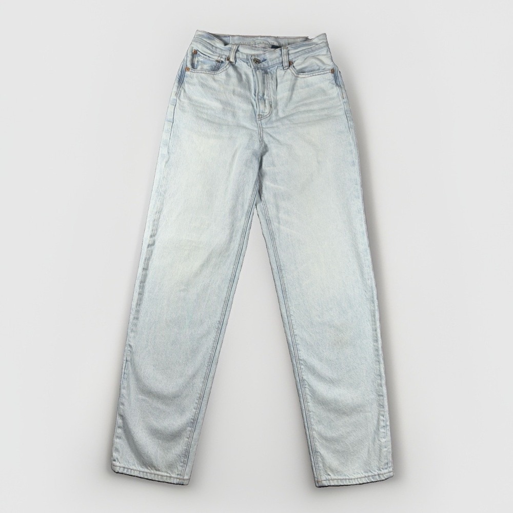 American Eagle Jeans Womens 2 Light Wash Highest Rise Baggy Straight Strigid